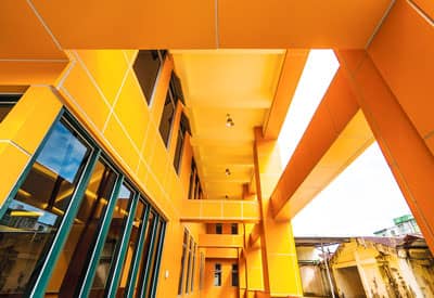 捷運最近的廠辦大樓就在盛元承天捷運廠辦