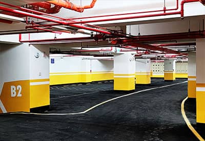 捷運最近的廠辦大樓就在盛元承天捷運廠辦停車場內部