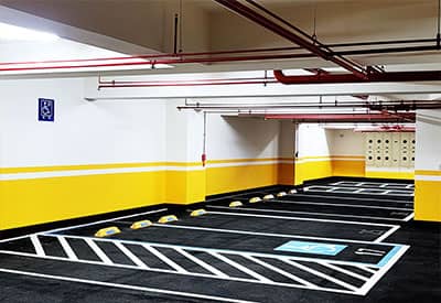 捷運最近的廠辦大樓就在盛元承天捷運廠辦停車場內部